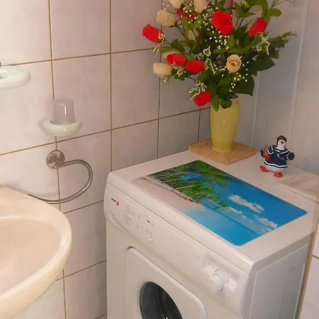 아파트 Confortable En Montagne Avec Terrasse, Ideal Pour Rando Et Cure, Proche De Plombieres-les-bains - Fr-1-589-172