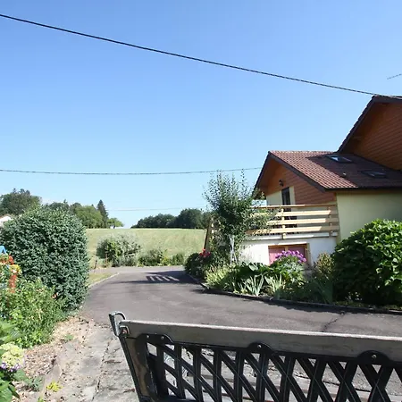 Confortable En Montagne Avec Terrasse, Ideal Pour Rando Et Cure, Proche De Plombieres-les-bains - Fr-1-589-172 Lejlighed