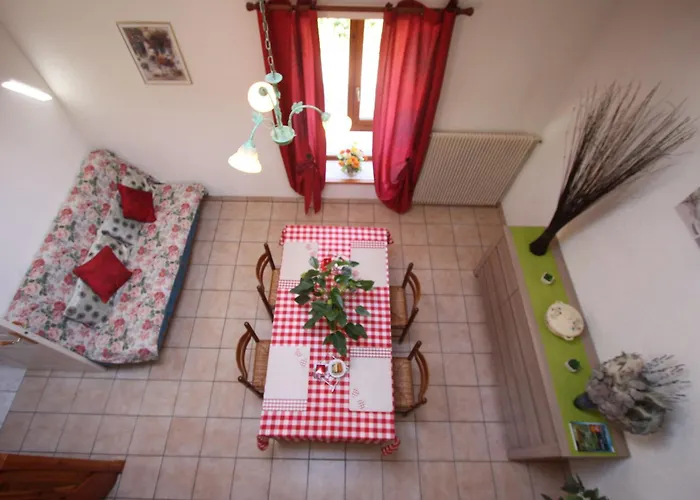 Confortable En Montagne Avec Terrasse, Ideal Pour Rando Et Cure, Proche De Plombieres-les-bains - Fr-1-589-172 Le Val-dʼAjol